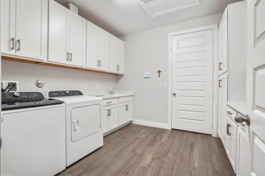 5680 Hampton Park Cir 053
