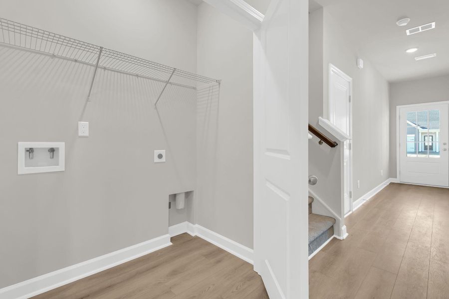 Spacious, unfurnished interior of a new home in Hammock Walk at Nexton, Summerville (Image 28).