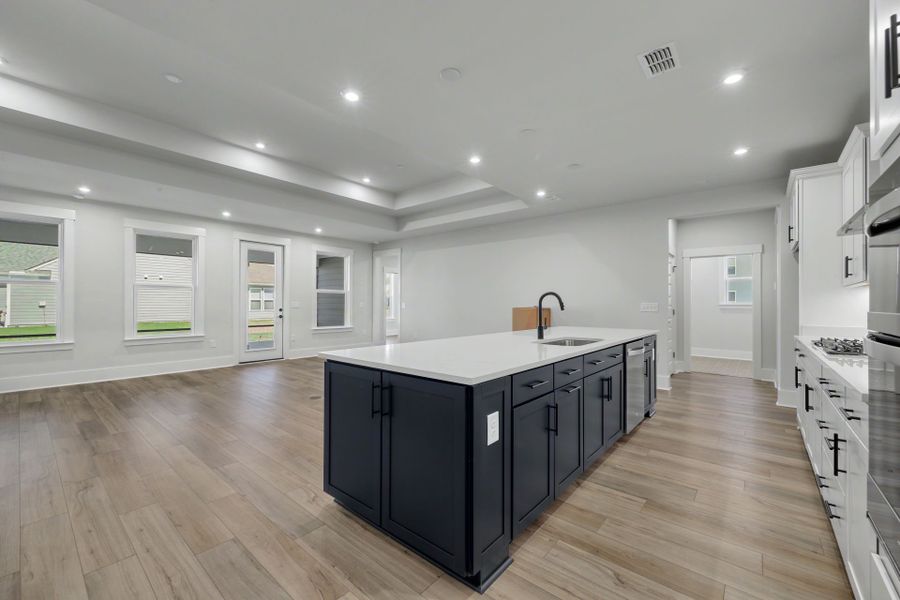 Furnished interior view inside a new home in Del Webb North Myrtle Beach, Myrtle Beach (Image 12).