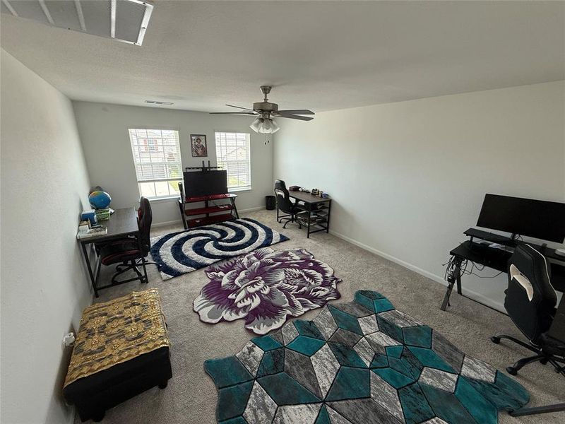Furnished interior view inside a new home in Travis Ranch, Forney (Image 11).
