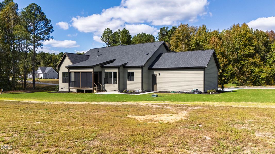 Braod leaf Ext (9) Braod leaf Ext (9)