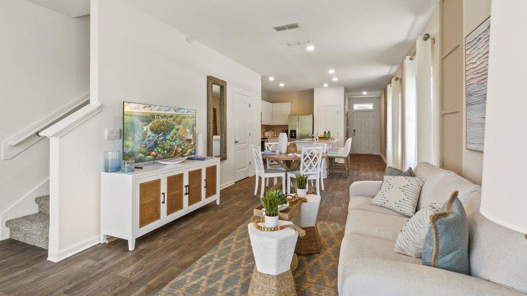 Representative furnished interior of a home built from the GREYSON by D.R. Horton in Hansen Creek, Jacksonville (Image 10).