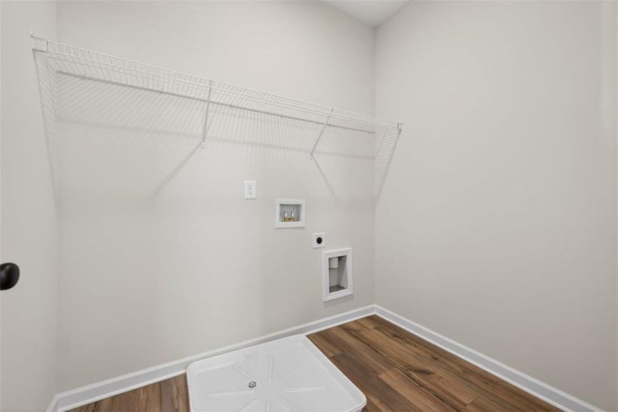 Spacious, unfurnished interior of a new home in Franklin Manor, Lawrenceville (Image 22).