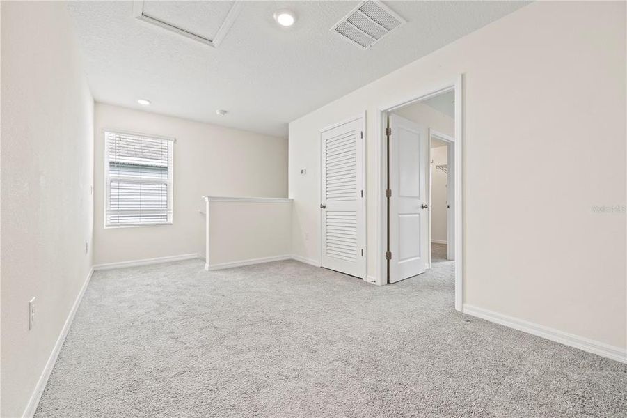 Spacious, unfurnished interior of a new home in Avalon Woods, Newberry (Image 19). Spacious, unfurnished interior of a new home in Avalon Woods, Newberry (Image 19).