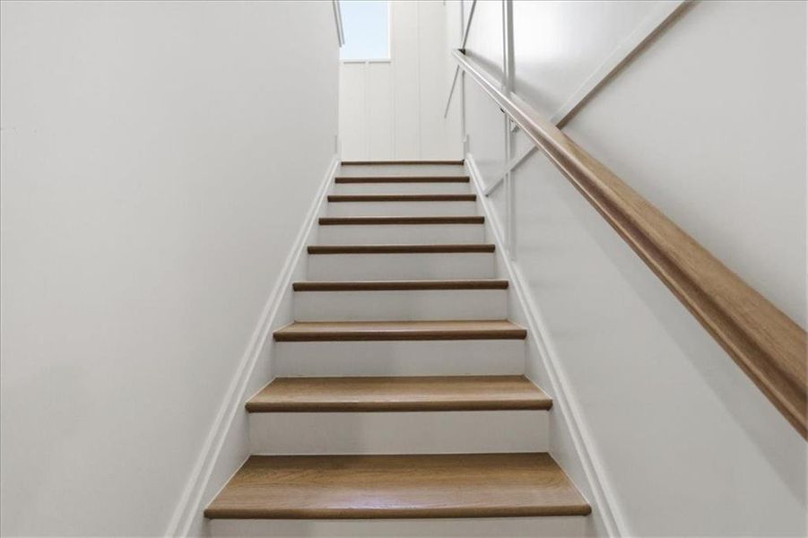 Image 79 of a home in .