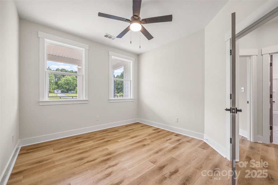 Spacious, unfurnished interior of a new home in , Rock Hill (Image 25).
