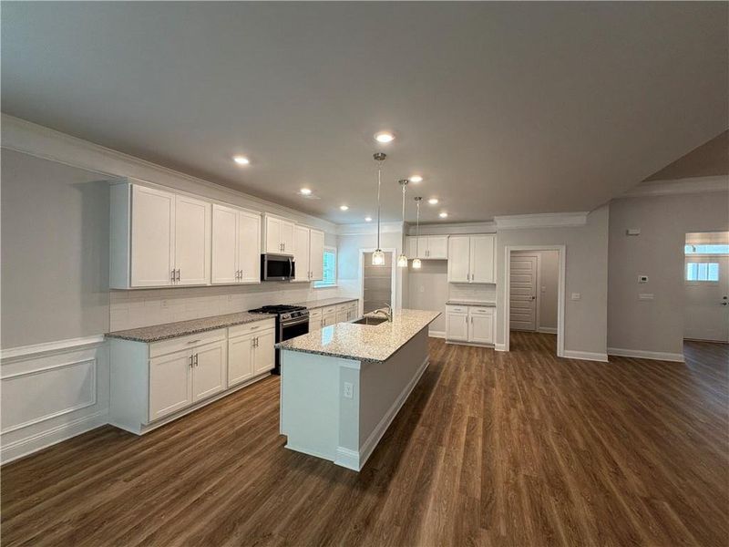 Furnished interior view inside a new home in Tuscany Hills, Douglasville (Image 5).