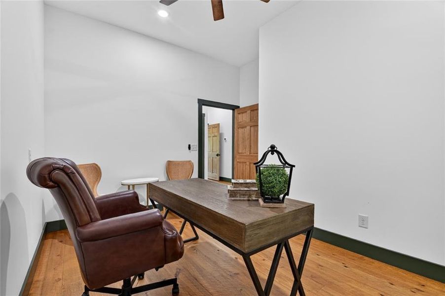 Furnished interior view inside a new home in , Ellijay (Image 13). Furnished interior view inside a new home in , Ellijay (Image 13).