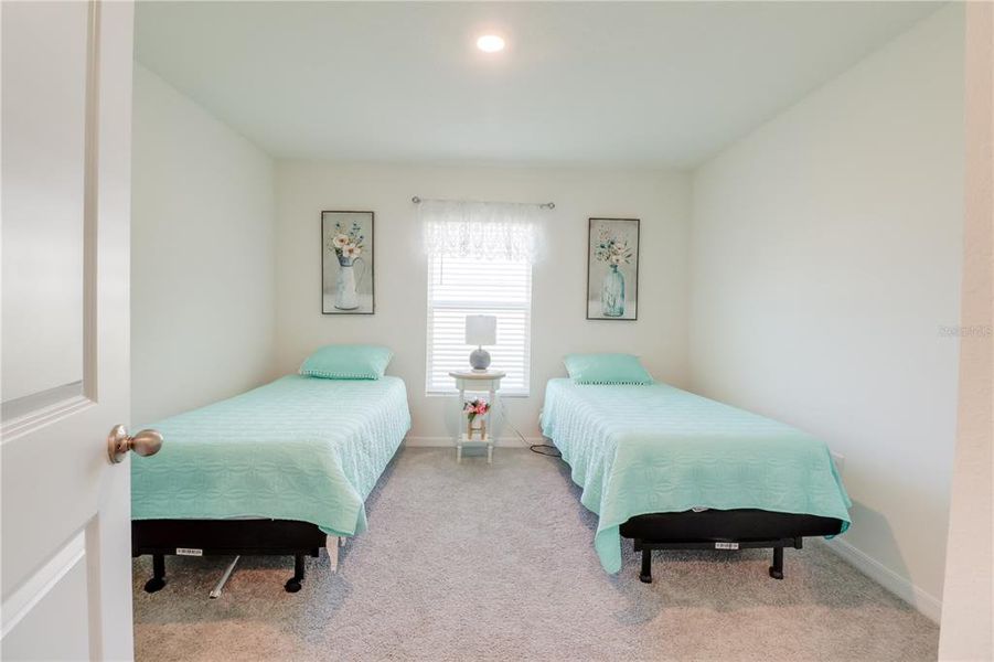Furnished interior view inside a new home in Huntington Ridge, Ocala (Image 6). Furnished interior view inside a new home in Huntington Ridge, Ocala (Image 6).