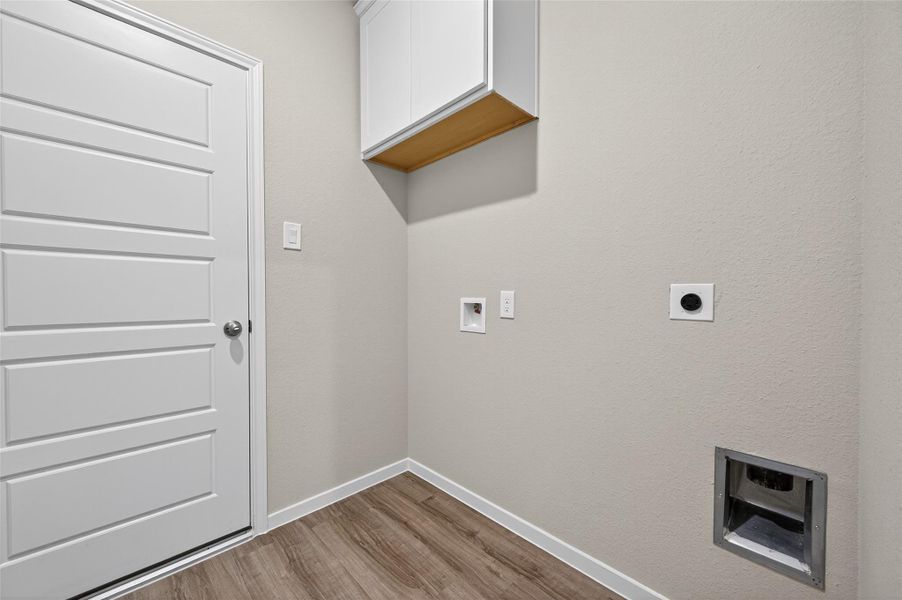 Spacious, unfurnished interior of a new home in Cypress Green, Hockley (Image 30).