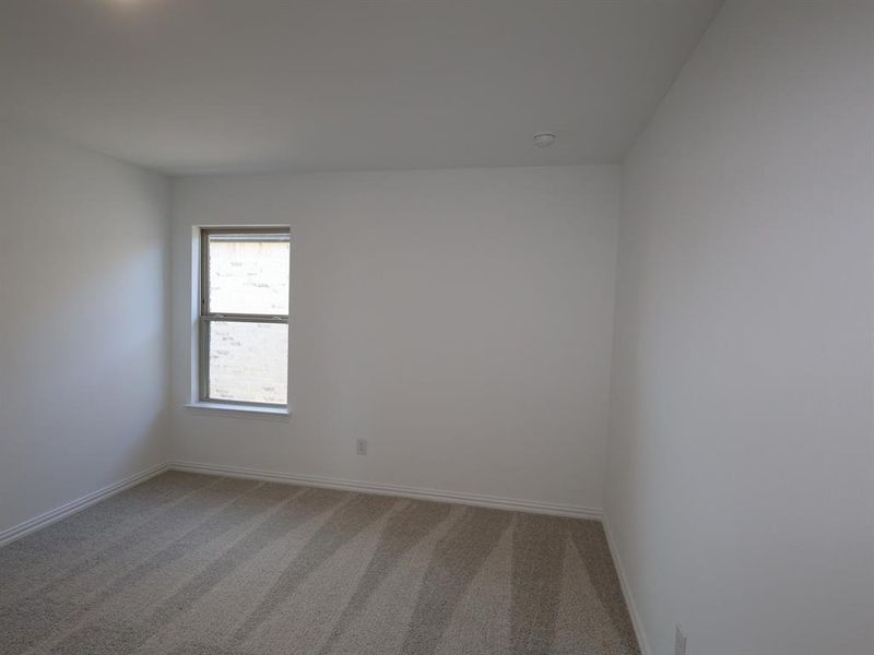 Spacious, unfurnished interior of a new home in Vintage Village, Argyle (Image 20).