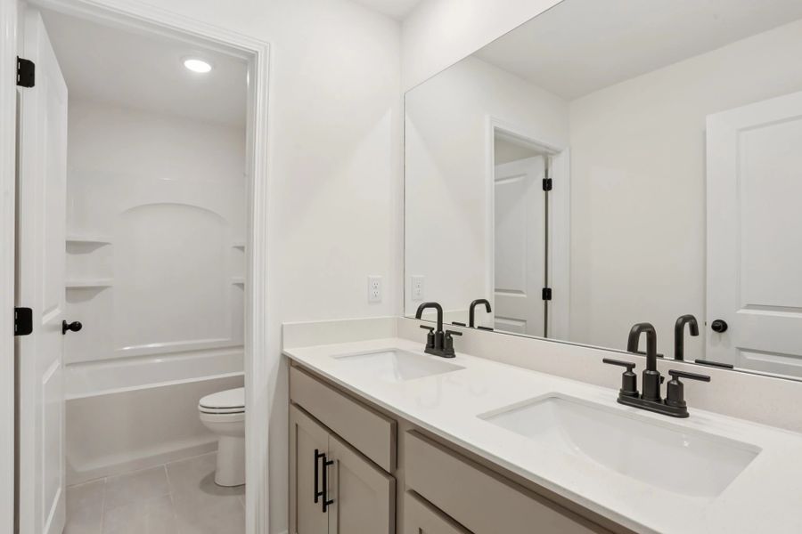 Furnished interior view inside a new home in Ascent at Arbor Ridge, La Vergne (Image 16). Furnished interior view inside a new home in Ascent at Arbor Ridge, La Vergne (Image 16).