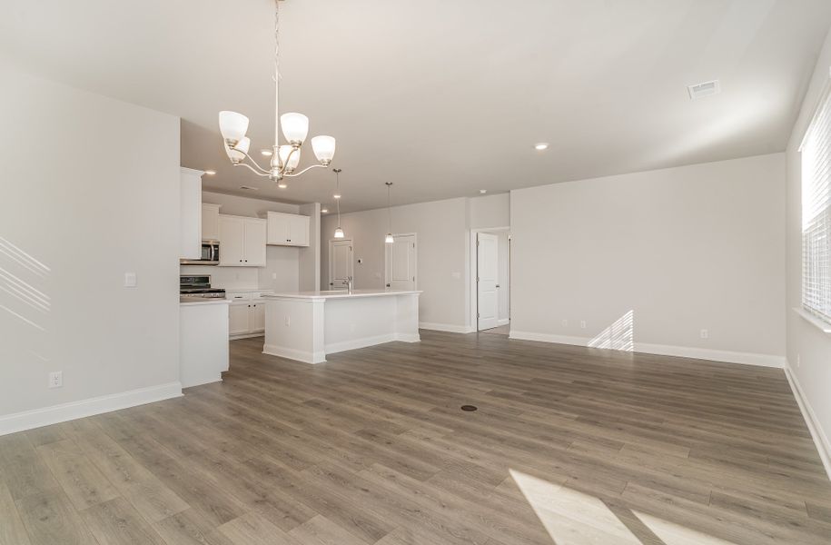 Representative unfurnished interior of a home built from the BELFORT by D.R. Horton in Brunswick Plantation, Calabash (Image 16).