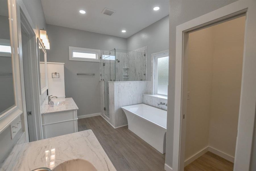 Furnished interior view inside a new home in , Malakoff (Image 5). Furnished interior view inside a new home in , Malakoff (Image 5).