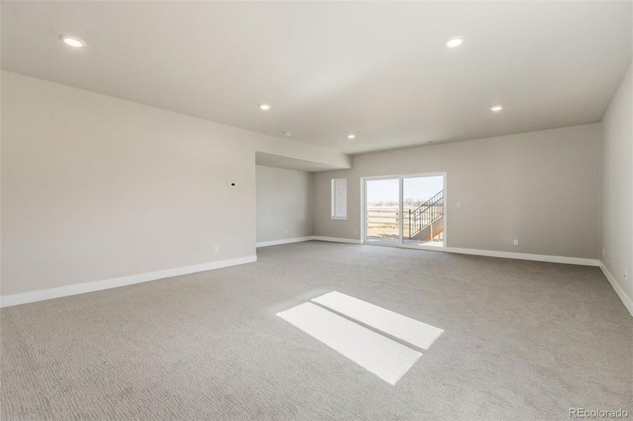 Spacious, unfurnished interior of a new home in Kitchel Lake at Serratoga Falls, Timnath (Image 27).