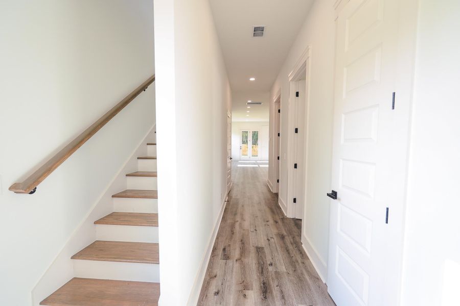 Spacious, unfurnished interior of a new home in , North Charleston (Image 70).