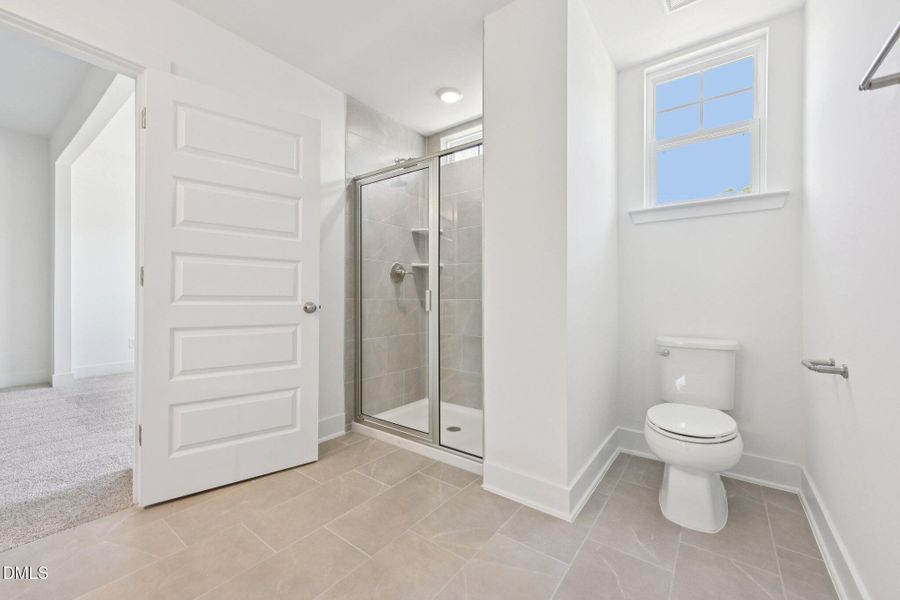 41-web-or-mls-Dunzo Dr-S1203-041