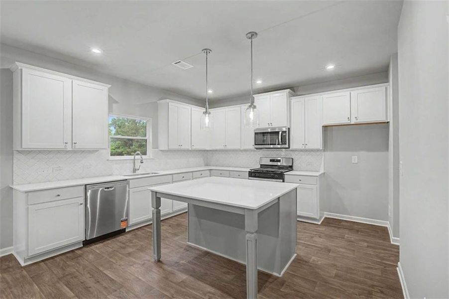 Furnished interior view inside a new home in The Reserve at Chapel Hill Phase II, Douglasville (Image 5).