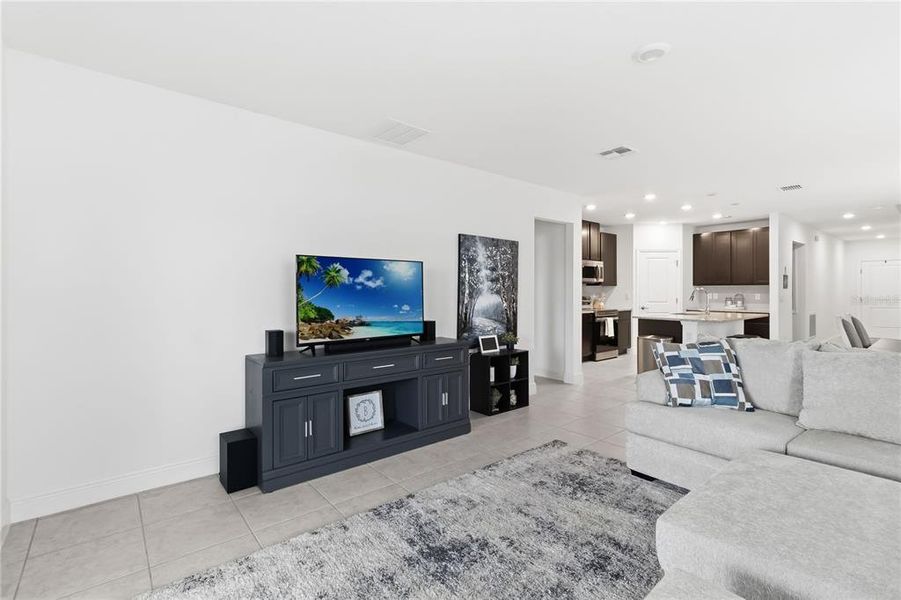 Furnished interior view inside a new home in , St. Cloud (Image 35).