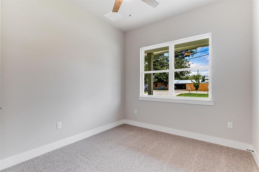 Spacious, unfurnished interior of a new home in , Marble Falls (Image 25).