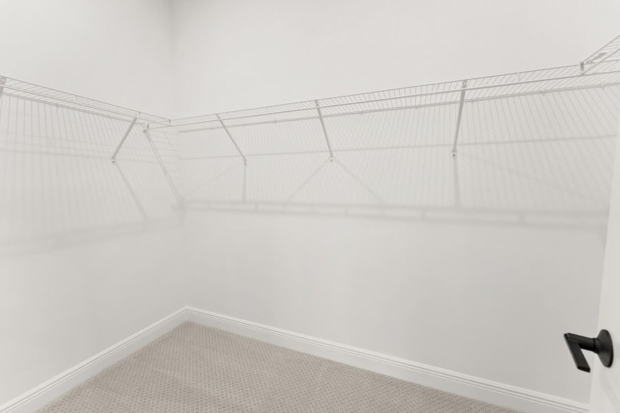 US_SEF_GLORIOSA_LOT 64_OWNERS CLOSET