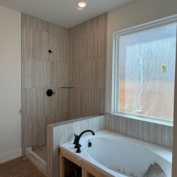 Image 25 of a home in Wood Leaf Reserve.