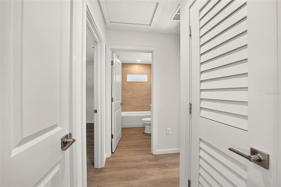 Spacious, unfurnished interior of a new home in , Ocklawaha (Image 26).