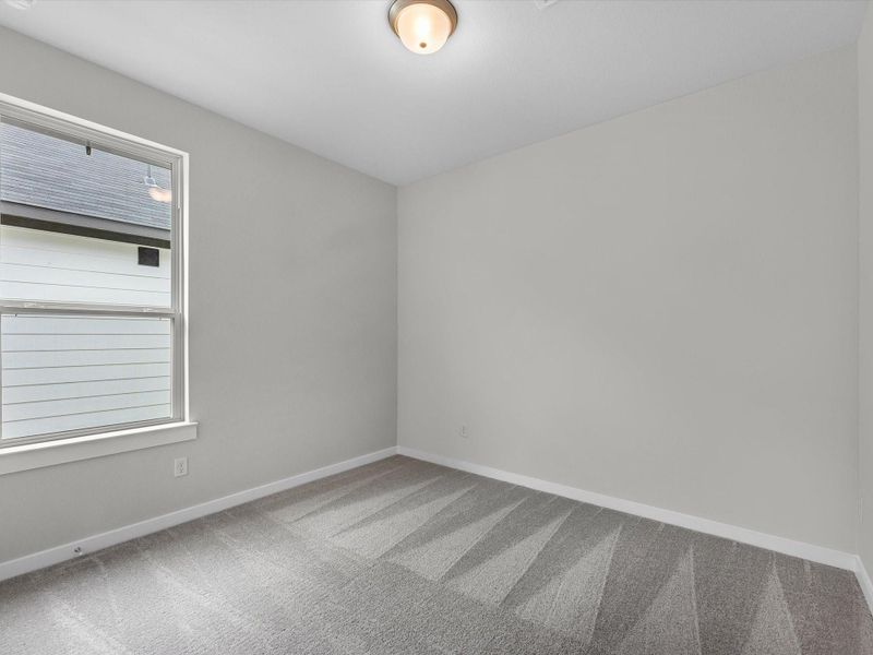 Spacious, unfurnished interior of a new home in Mason Woods, Cypress (Image 12).