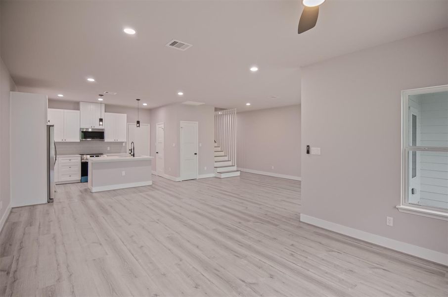 Spacious, unfurnished interior of a new home in , Montgomery (Image 15).