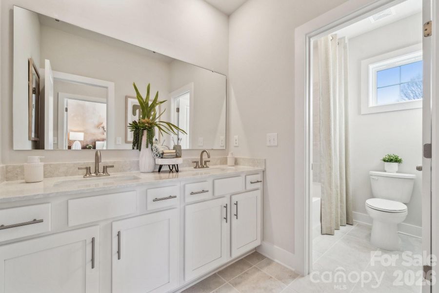Furnished interior view inside a new home in Cannon Manor, Kannapolis (Image 8).