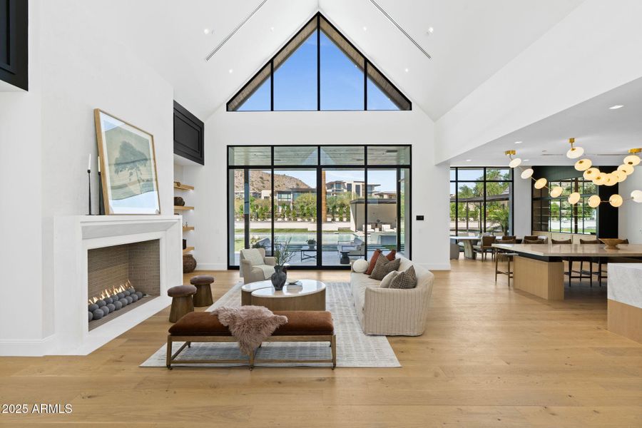 11-web-or-mls-6230-e-hillcrest-blvd 11-web-or-mls-6230-e-hillcrest-blvd