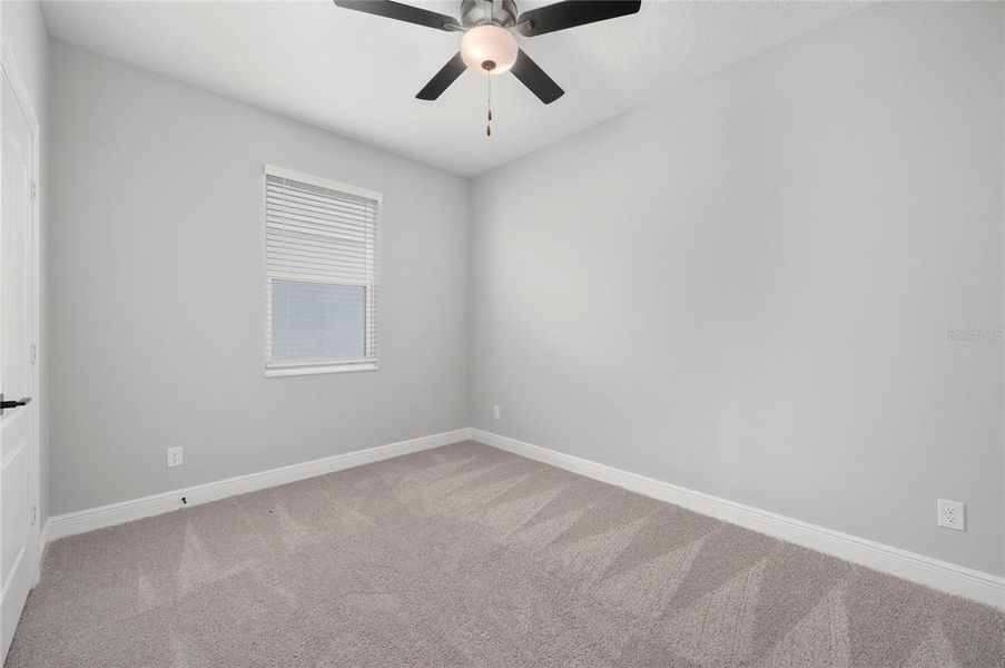 Spacious, unfurnished interior of a new home in Gum Lake Preserve, Lake Alfred (Image 20).