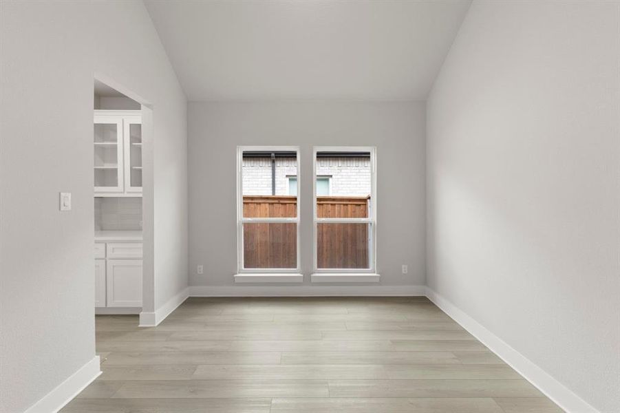 Spacious, unfurnished interior of a new home in Las Lomas, Forney (Image 16). Spacious, unfurnished interior of a new home in Las Lomas, Forney (Image 16).