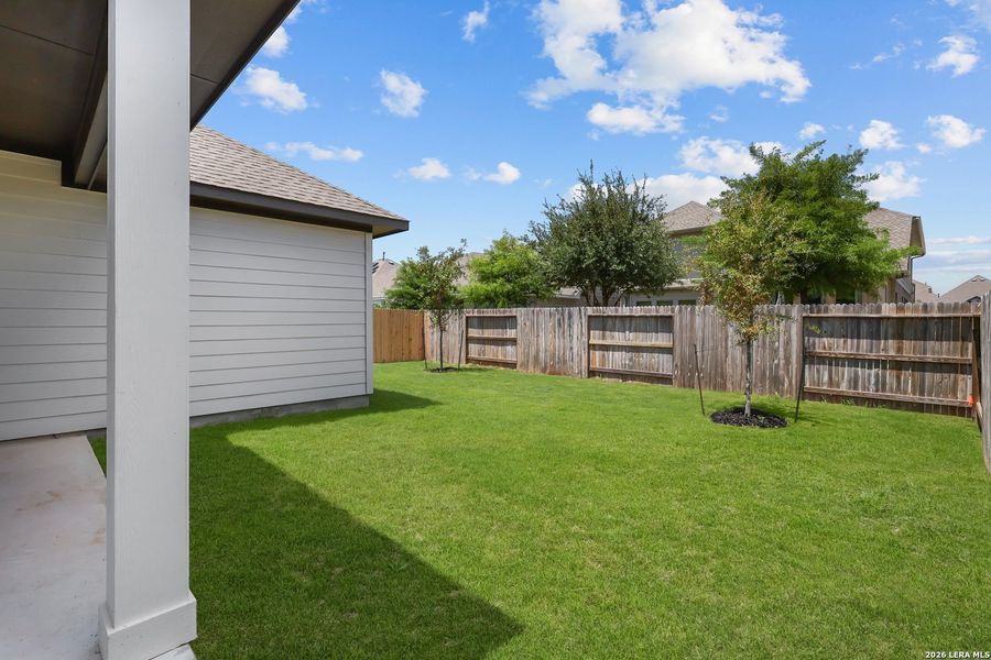 Exterior details and patio area of a home in Stillwater Ranch, San Antonio (Image 3).