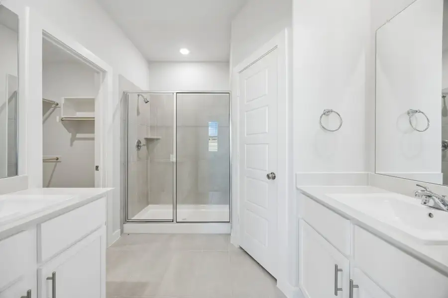 Primary Bathroom in the Birch home plan by Trophy Signature Homes – REPRESENTATIVE PHOTO Primary Bathroom in the Birch home plan by Trophy Signature Homes – REPRESENTATIVE PHOTO