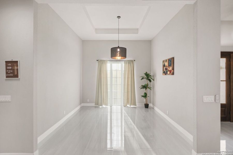 Spacious, unfurnished interior of a new home in , Spring Branch (Image 18).