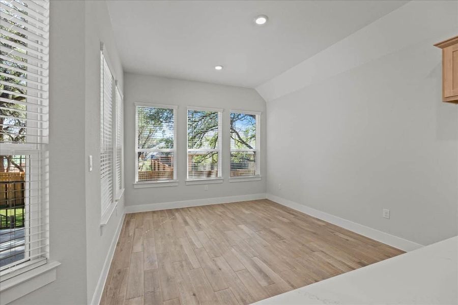 Spacious, unfurnished interior of a new home in 6 Creeks, Kyle (Image 21). Spacious, unfurnished interior of a new home in 6 Creeks, Kyle (Image 21).