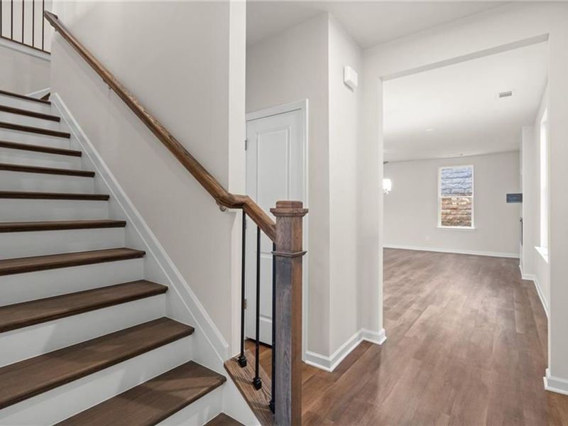 Spacious, unfurnished interior of a new home in The Village at Shallowford, Kennesaw (Image 15).