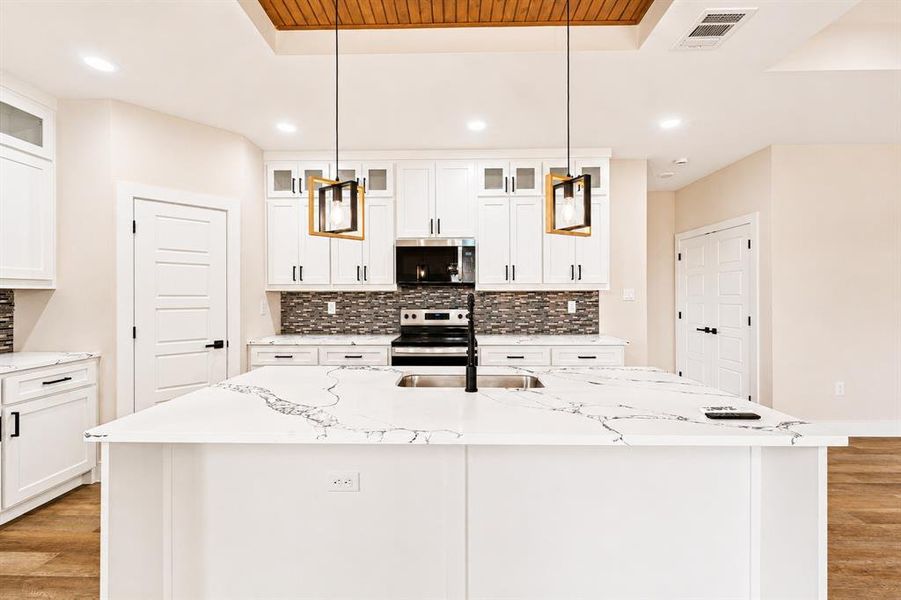 Furnished interior view inside a new home in , Granbury (Image 5).