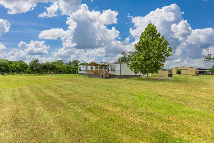 Natural landscape and outdoor views near  in Hempstead (Image 23).