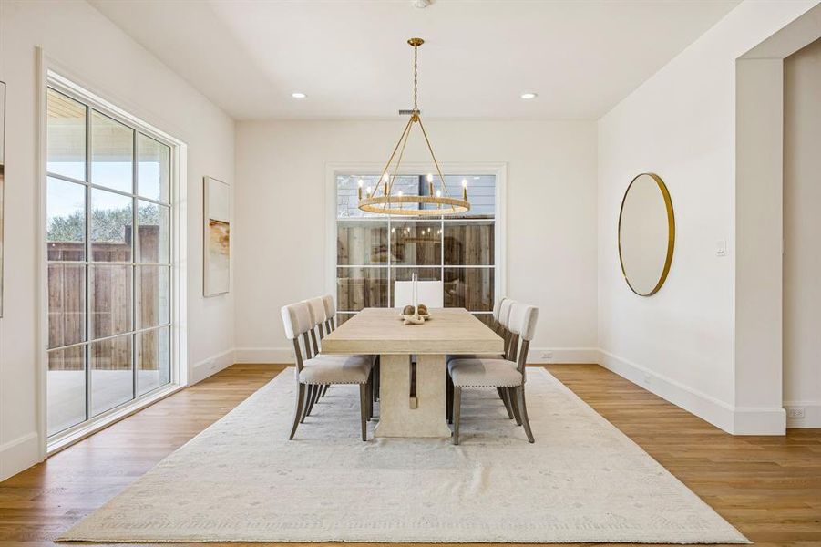 Furnished interior view inside a new home in , Dallas (Image 8).