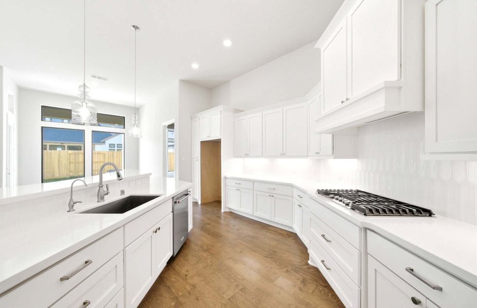 Representative furnished interior of a home built from the 2688AU by Ravenna Homes in Audubon 60′, Magnolia (Image 8).