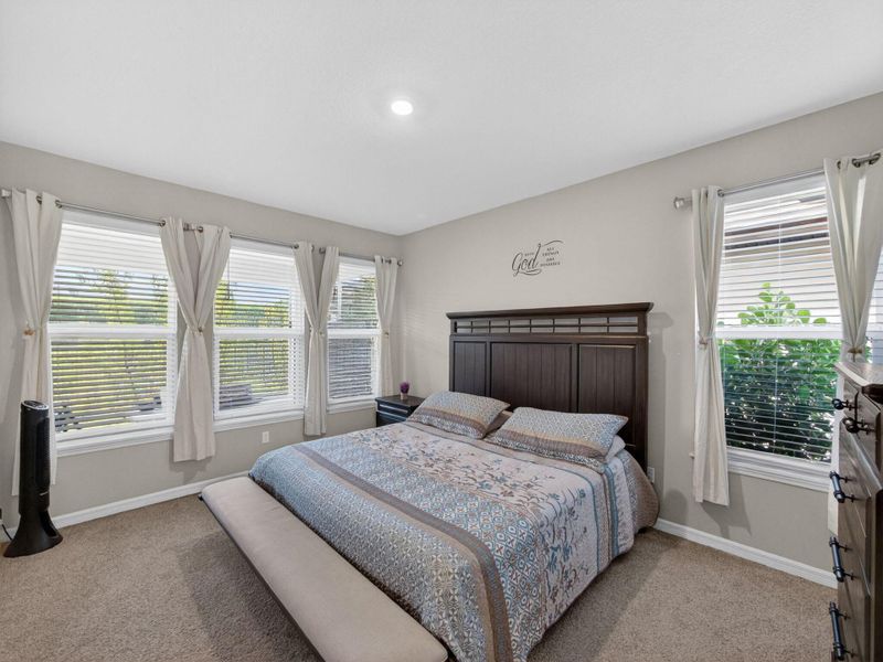 Furnished interior view inside a new home in , Port St. Lucie (Image 24).