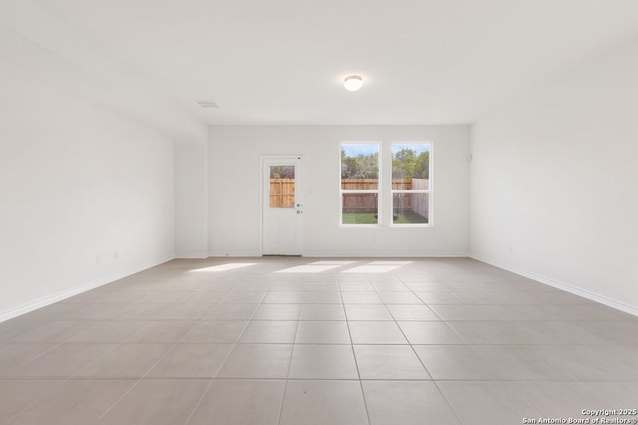 Spacious, unfurnished interior of a new home in Hidden Bluffs at TRP, San Antonio (Image 7). Spacious, unfurnished interior of a new home in Hidden Bluffs at TRP, San Antonio (Image 7).
