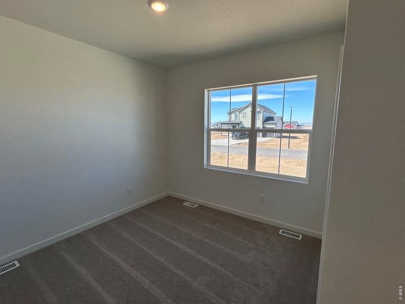 Spacious, unfurnished interior of a new home in Hudson Hills, Hudson (Image 10).