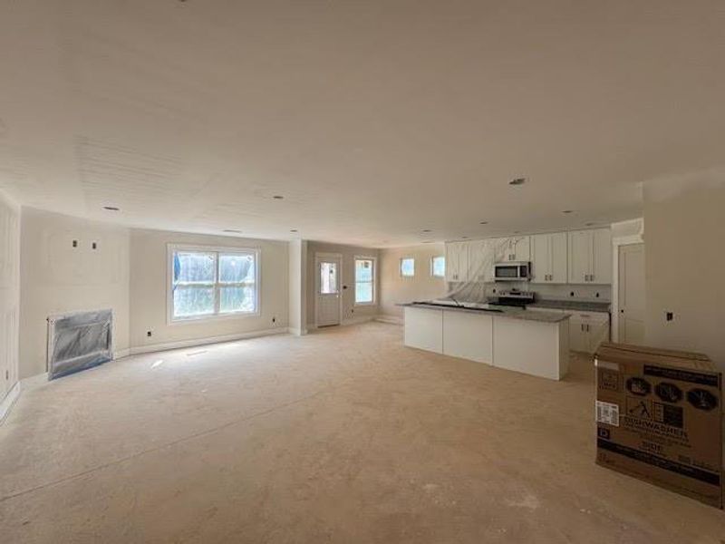 Image 18 of a home in .