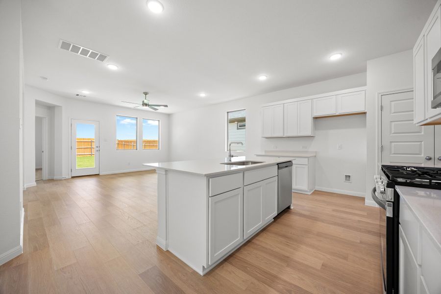 Furnished interior view inside a new home in Trinity Ranch, Elgin (Image 9).
