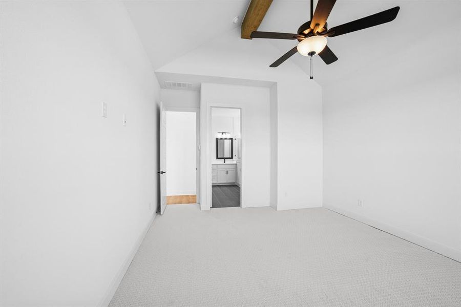 Spacious, unfurnished interior of a new home in Pecan Square - Gardens, Northlake (Image 24). Spacious, unfurnished interior of a new home in Pecan Square - Gardens, Northlake (Image 24).