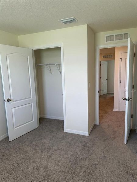Spacious, unfurnished interior of a new home in , St. Cloud (Image 20).