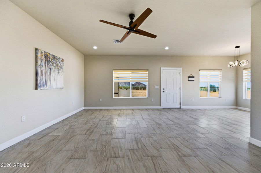 37-web-or-mls-158 N Pettoshas Dr-36